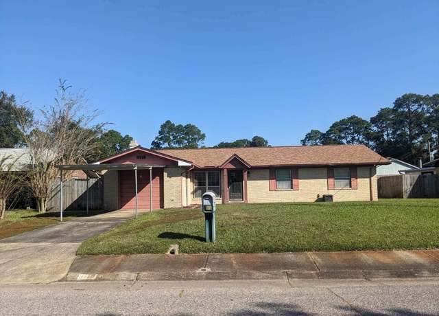 Property at 8116 imperial Dr, FL N/A, 3 beds, 2 baths
