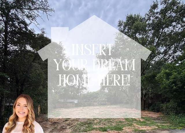 Property at 228 NE Greenbrier Cir, Fort Walton Beach, FL 32547
