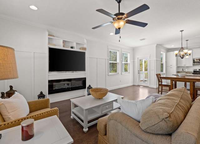 Property at 96 Sandpine Loop, Inlet Beach, FL 32461, 3 beds, 2.5 baths