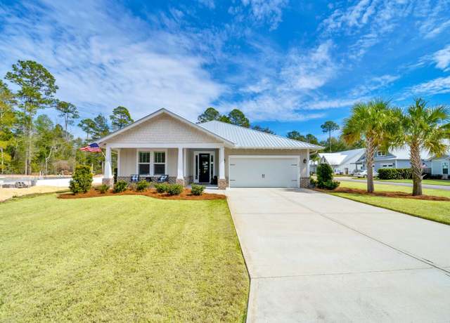 Property at 176 Hibernate Way, Freeport, FL 32439, 3 beds, 2 baths