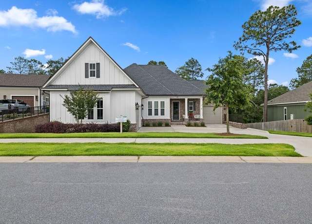 Property at 135 Caraway Dr, Niceville, FL 32578, 4 beds, 4 baths