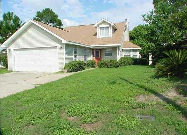 Property at 1217 Quail Lake Blvd, Destin, FL 32541, 4 beds, 2.5 baths
