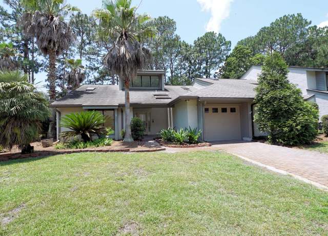 Property at 115 Gleneagles Dr, Niceville, FL 32578, 2 beds, 2 baths