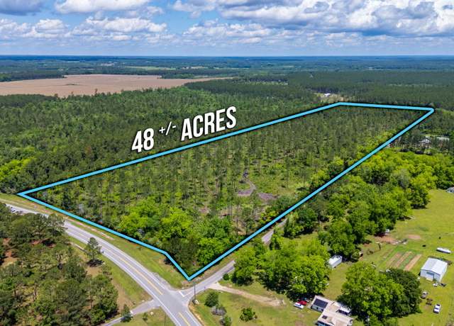 Property at 11 Sandy Ramp Rd, FL 32433