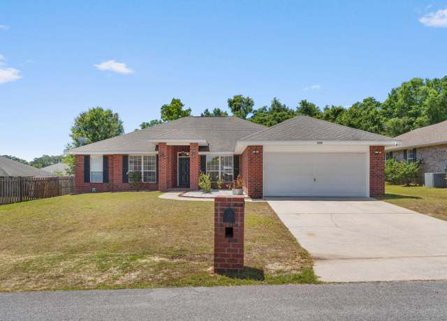 Property at 2108 Hagood Loop, Crestview, FL 32536, 4 beds, 2 baths