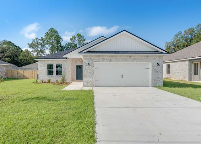 Property at 86 Azalea Dr, Freeport, FL 32439, 3 beds, 2 baths