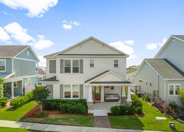 Property at 3204 Airport Rd, Panama City, FL 32405, 4 beds, 2.5 baths