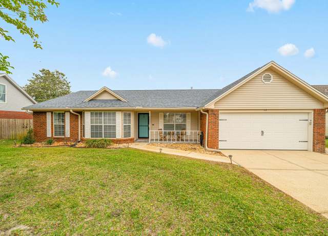 Property at 119 Long Pointe Dr, Mary Esther, FL 32569, 4 beds, 2 baths