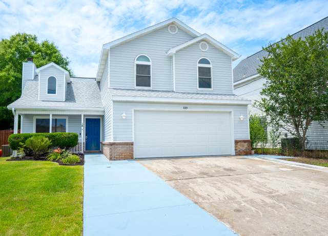 Property at 439 Sandy Ridge Cir, Mary Esther, FL 32569, 3 beds, 2.5 baths