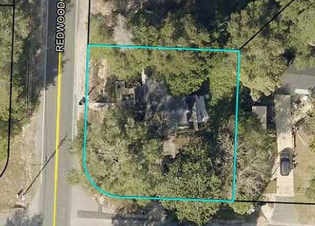 Property at 321 Redwood Ave, Niceville, FL 32578, 5 beds, 2 baths