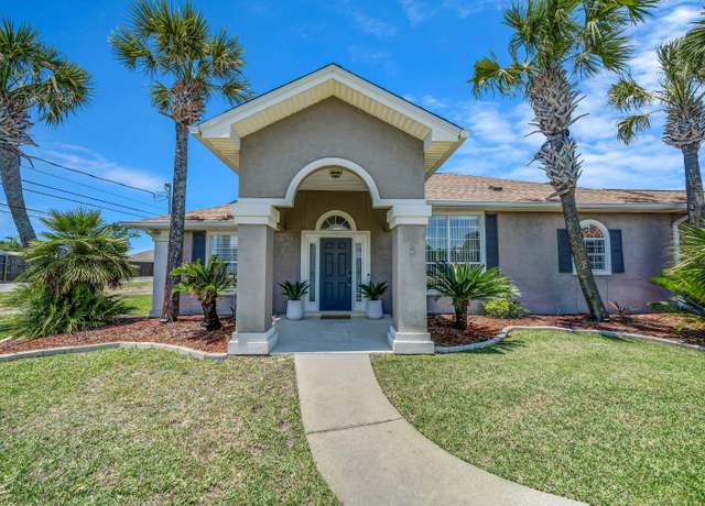 Property at 1310 Vermont Ave, Lynn Haven, FL 32444, 5 beds, 2.5 baths