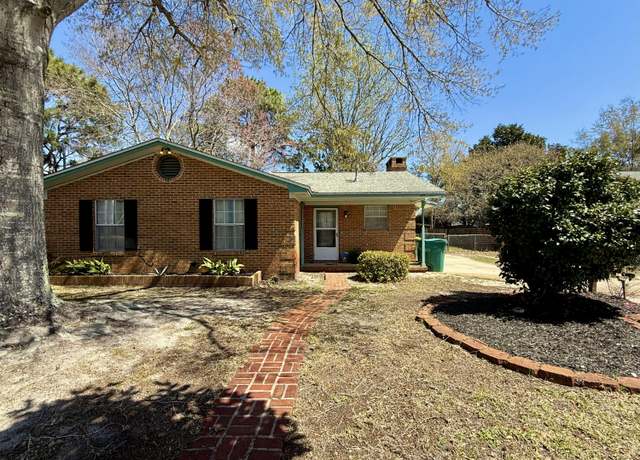 Property at 243 Paschel Ave, Mary Esther, FL 32569, 3 beds, 2 baths