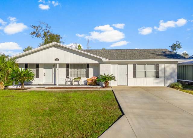 Property at 505 Old Hickory St, Panama City, FL 32404, 4 beds, 2 baths