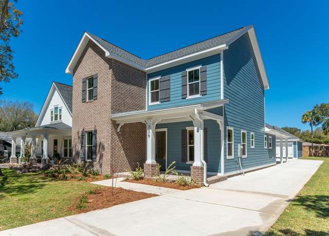 Property at 106 Meigs Dr, Shalimar, FL 32579, 5 beds, 3.5 baths