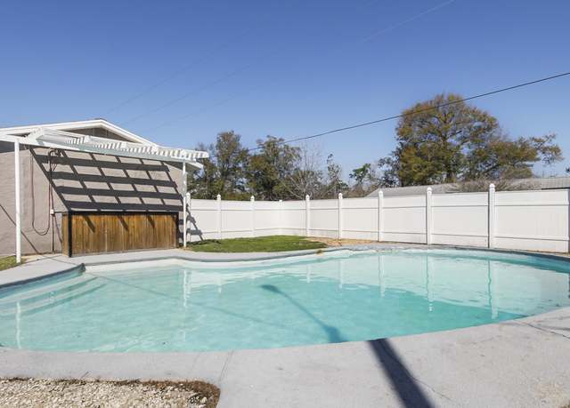 Property at 7701 Santa Rosa Ave, Southport, FL 32409, 3 beds, 2 baths