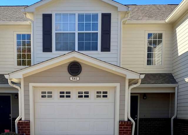 Property at 581 Wingspan Way, Crestview, FL 32536, 2 beds, 2.5 baths