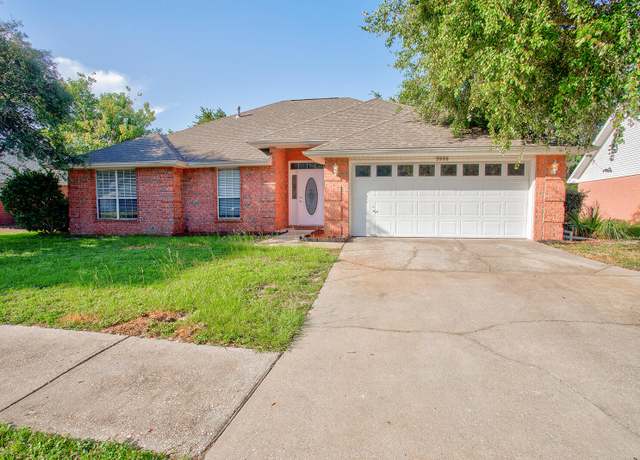 Property at 3998 Lauren Ct, Destin, FL 32541, 4 beds, 2 baths