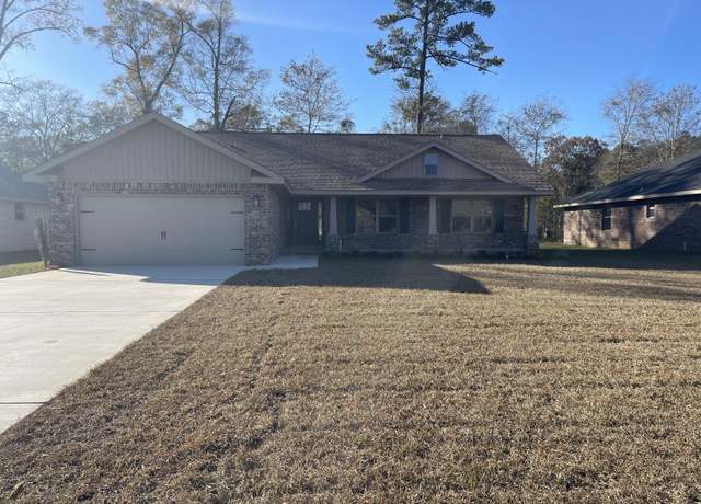 Property at 5904 Silvercrest Blvd, Crestview, FL 32536, 4 beds, 2 baths