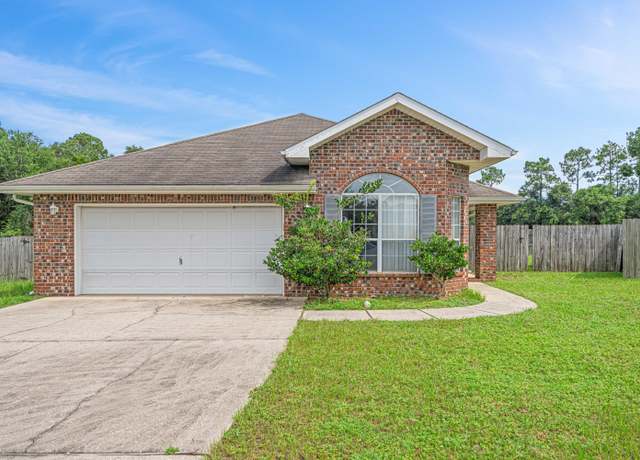 Property at 119 Citadel Ln, Crestview, FL 32539, 3 beds, 2 baths