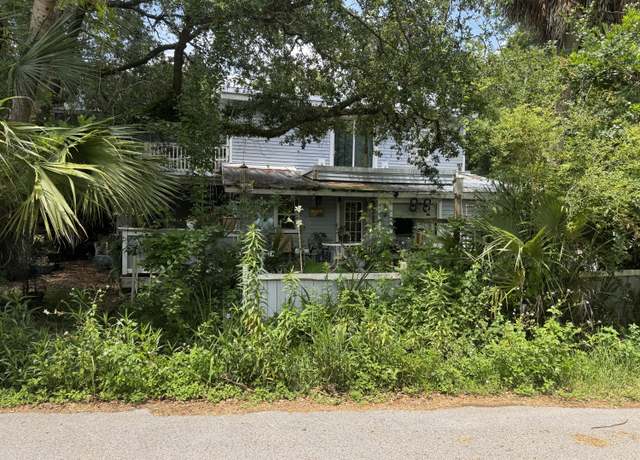 Property at 58 Hankins Rd, Freeport, FL 32439, 3 beds, 2 baths
