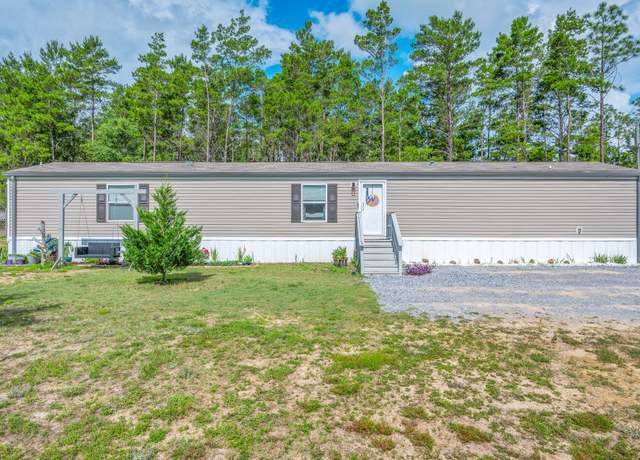 Property at 144 Princess Dr, FL 32433, 3 beds, 2 baths