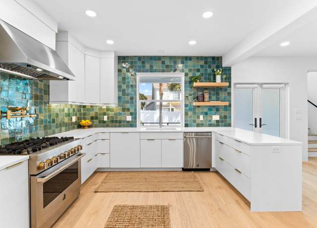 Property at 169 Walton Buena Vista Dr, Inlet Beach, FL 32461, 4 beds, 4 baths