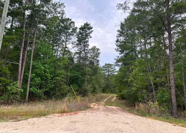 Property at 799 Osage Dr, FL 32433