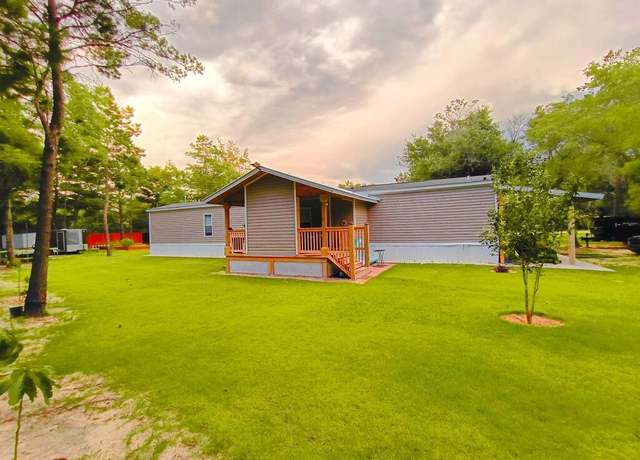 Property at 538 Majestic Blvd, FL 32433, 3 beds, 2 baths