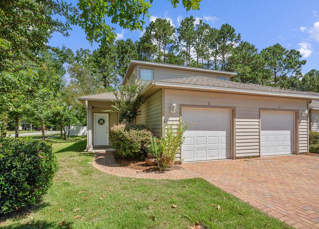 Property at 2 Trevor Dr, Valparaiso, FL 32580, 3 beds, 2 baths
