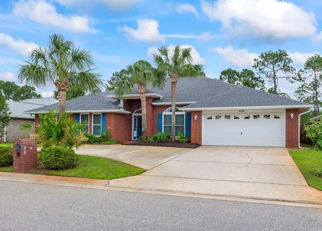 Property at 9720 Parker Lake Cir, Navarre, FL 32566, 4 beds, 3 baths