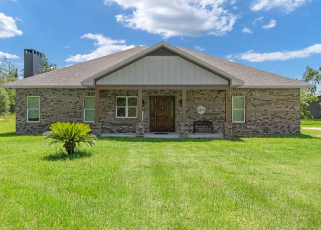 Property at 19618 Hwy 231, Fountain, FL 32438, 4 beds, 3.5 baths