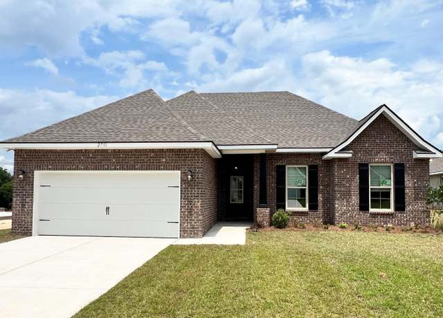 Property at 2711 Louis Cir, Crestview, FL 32536, 3 beds, 2 baths