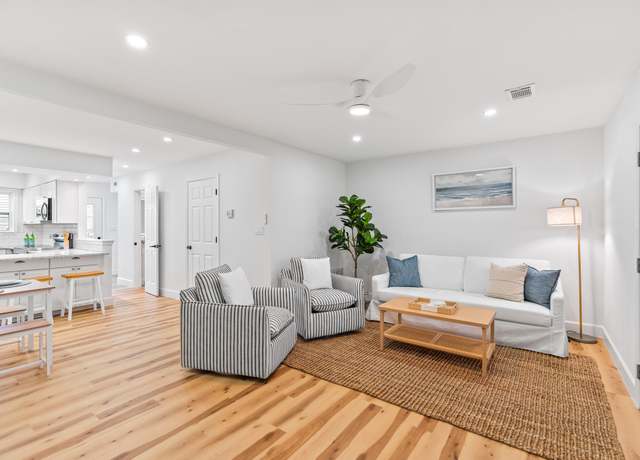 Property at 43 Summer Haven Trl #3, Miramar Beach, FL 32550, 2 beds, 1.5 baths