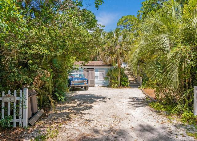 Property at 23 Trae Ln, Santa Rosa Beach, FL 32459, 2 beds, 2 baths