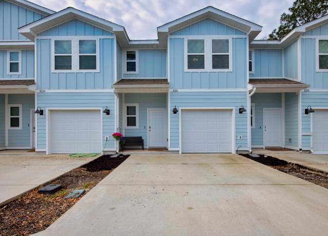 Property at 1026 Mclaren Cir, Fort Walton Beach, FL 32547, 3 beds, 2.5 baths
