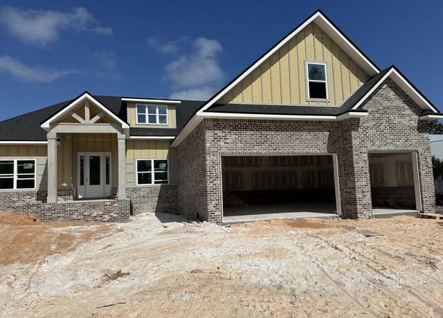 Property at 1802 Thresher Dr, Navarre, FL 32566, 5 beds, 4 baths