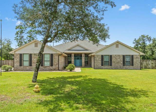 Property at 2929 Sherwood Dr. Dr, Navarre, FL 32566, 4 beds, 2.5 baths