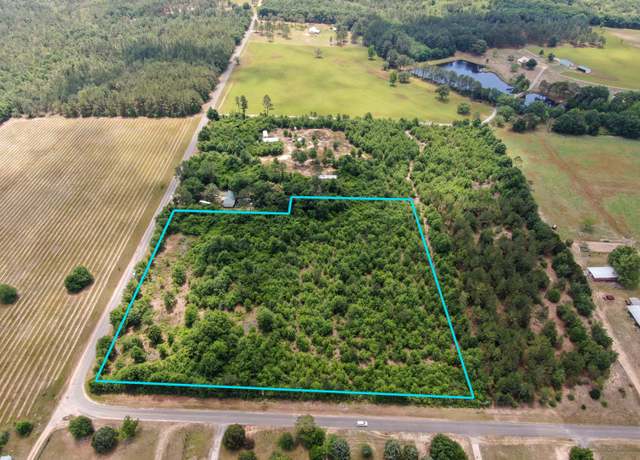 Property at 1365 Sexton Rd, FL 32433