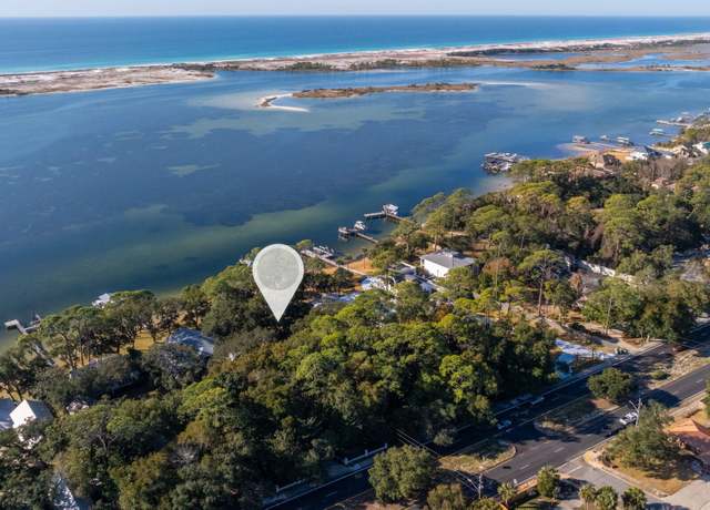 Property at 801 E Miracle Strip Pkwy, Mary Esther, FL 32569, 4 beds, 3 baths