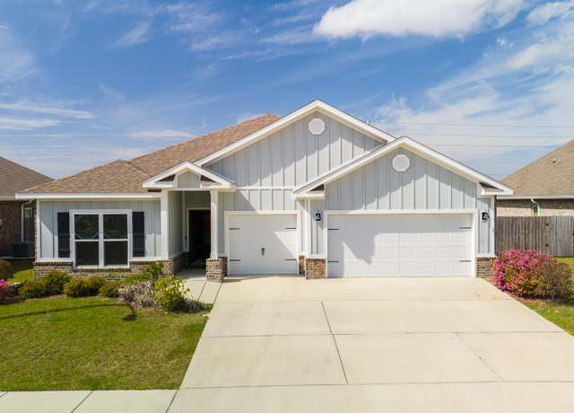 Property at 4765 Rosemary St, Panama City, FL 32404, 4 beds, 3.5 baths