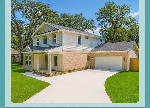 Property at 1001 Bayshore Dr, Niceville, FL 32578, 4 beds, 3 baths