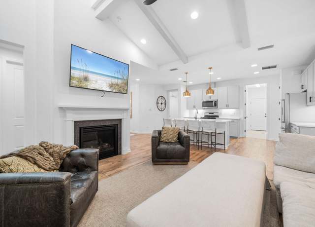 Property at 8676 Coral Reef Way, Panama City Beach, FL 32413, 2 beds, 2 baths
