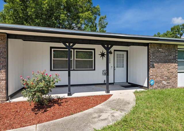 Property at 1008 Aspen Ct, Fort Walton Beach, FL 32547, 3 beds, 2 baths