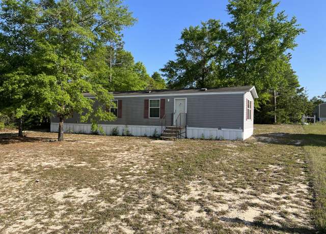 Property at 87 Pinetree Ln, FL 32433, 2 beds, 1 bath