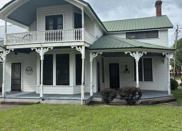 Property at 273 E Live Oak Ave, FL 32435, 3 beds, 2.5 baths