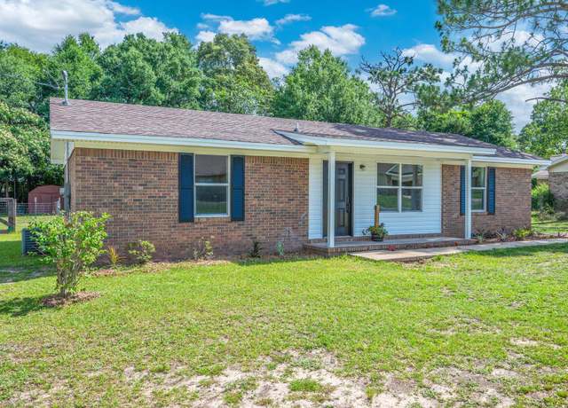 Property at 3375 Mclain Dr, Crestview, FL 32539, 3 beds, 2 baths