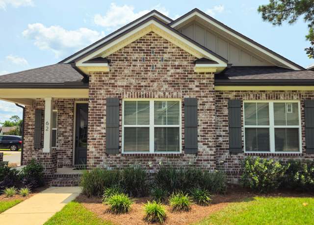 Property at 62 Pintail Blvd, Freeport, FL 32439, 4 beds, 2.5 baths