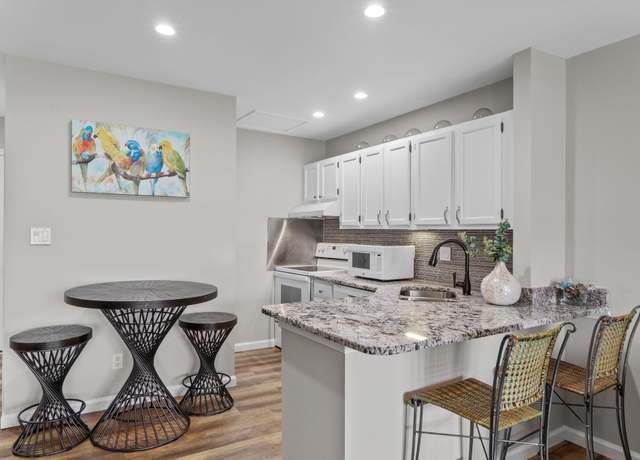 Property at 775 Gulf Shore Dr Unit 8224, Destin, FL 32541, 1 bath