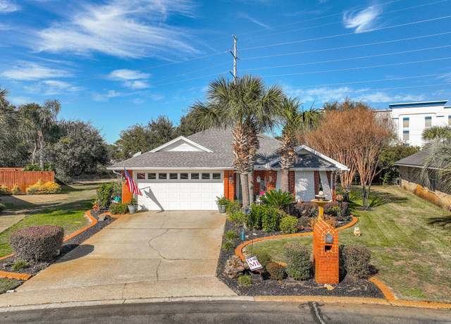 Property at 124 Leeward Dr, Miramar Beach, FL 32550, 3 beds, 2 baths