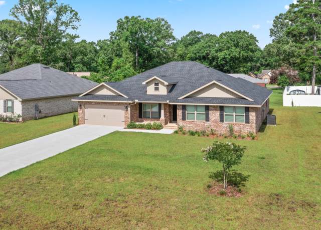 Property at 5816 Crestlake Dr, Crestview, FL 32536, 4 beds, 3 baths